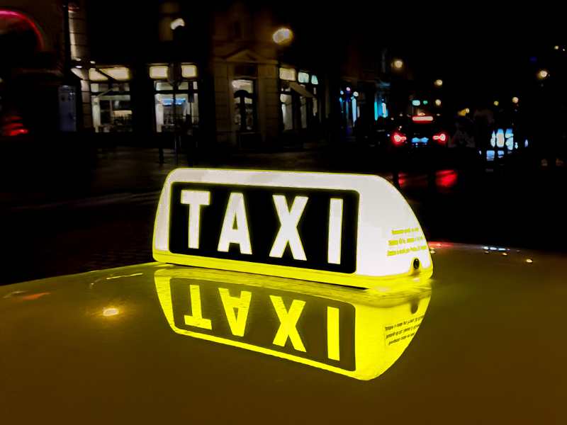 airport transfers Colomb